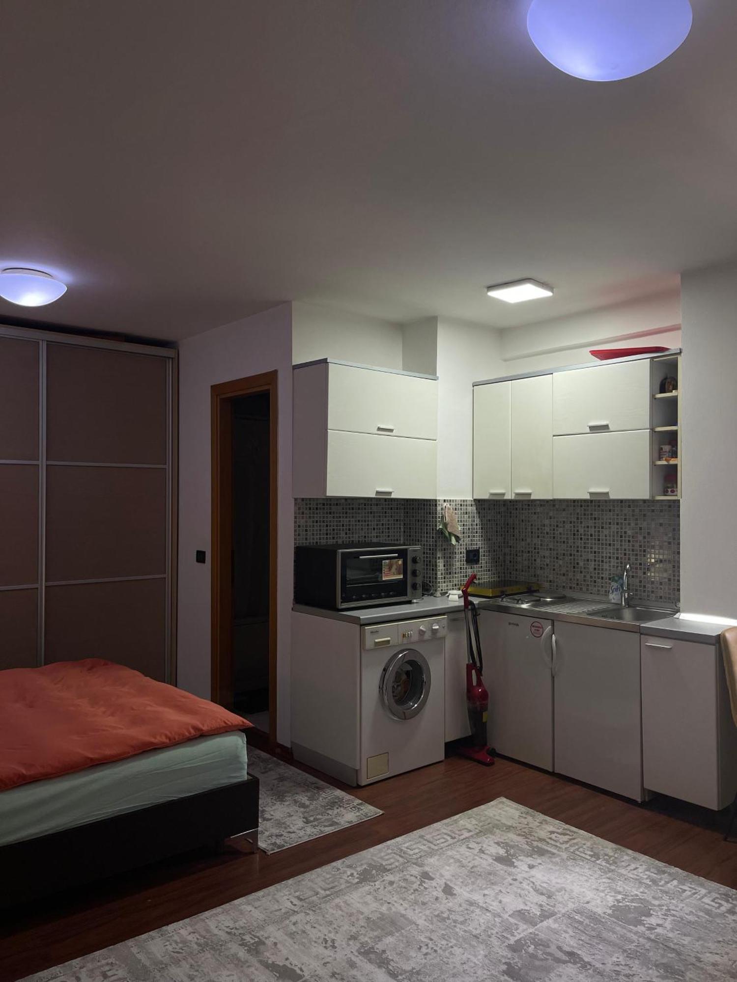 Sky Center Apartment Tiranë Ngoại thất bức ảnh