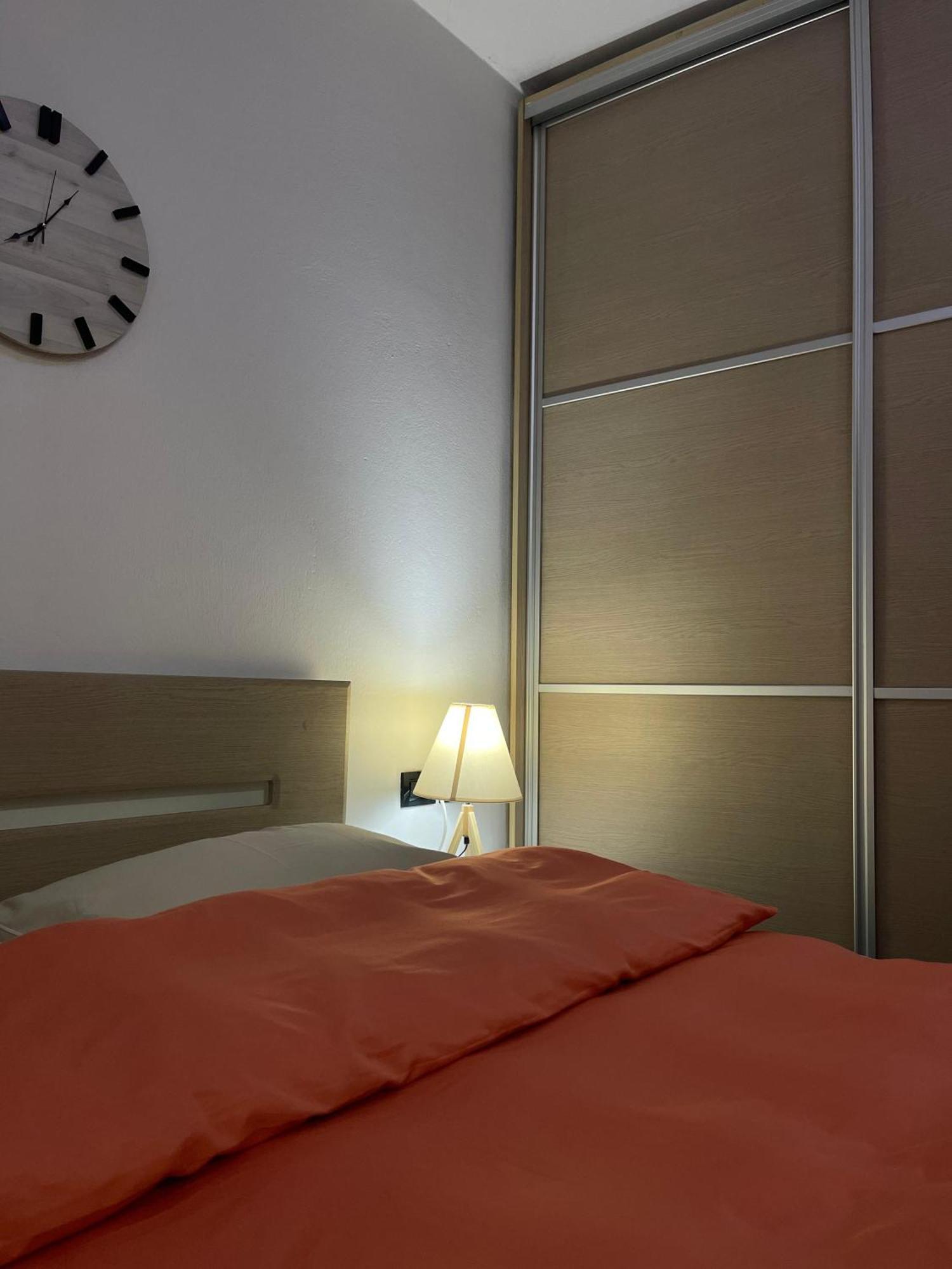 Sky Center Apartment Tiranë Ngoại thất bức ảnh